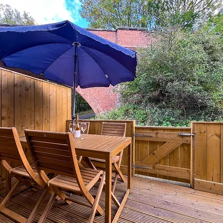 Shalom Dom wakacyjny *